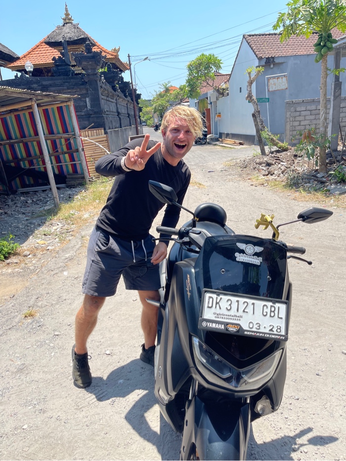 Giri Rental Bali banner