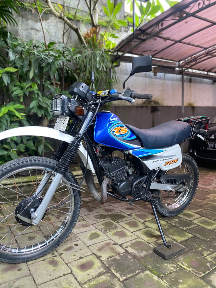 Suzuki ts 125 2 STROKE