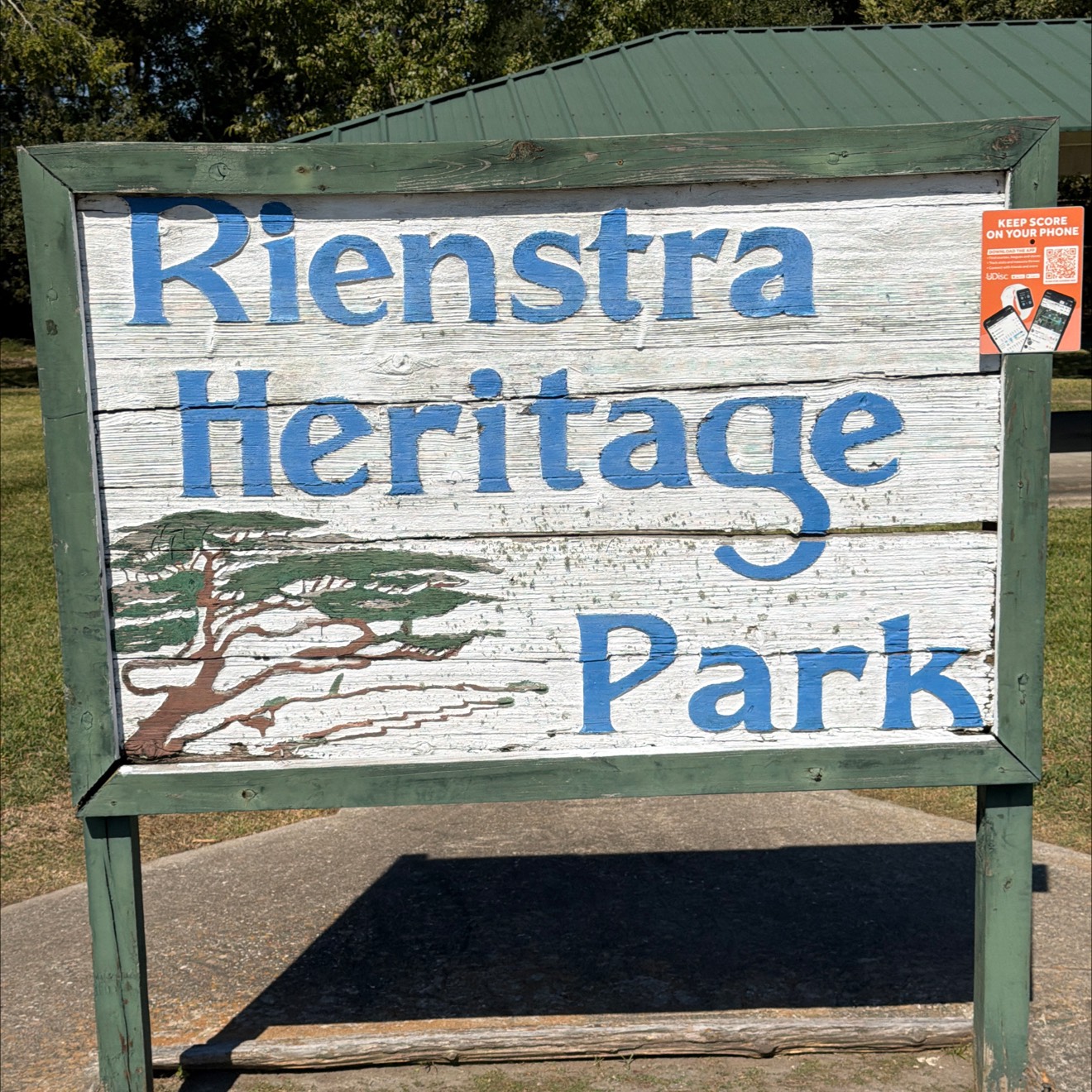 Reinstra heritage park disc golf course in Nederland, TX