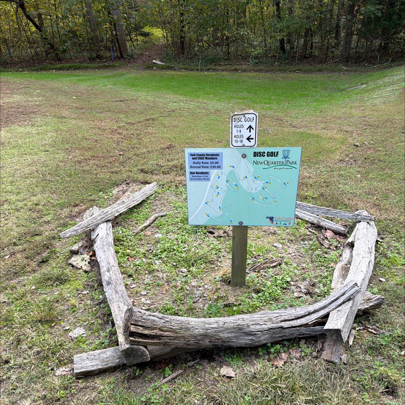 New Quarter Park disc golf course in Williamsburg, VA