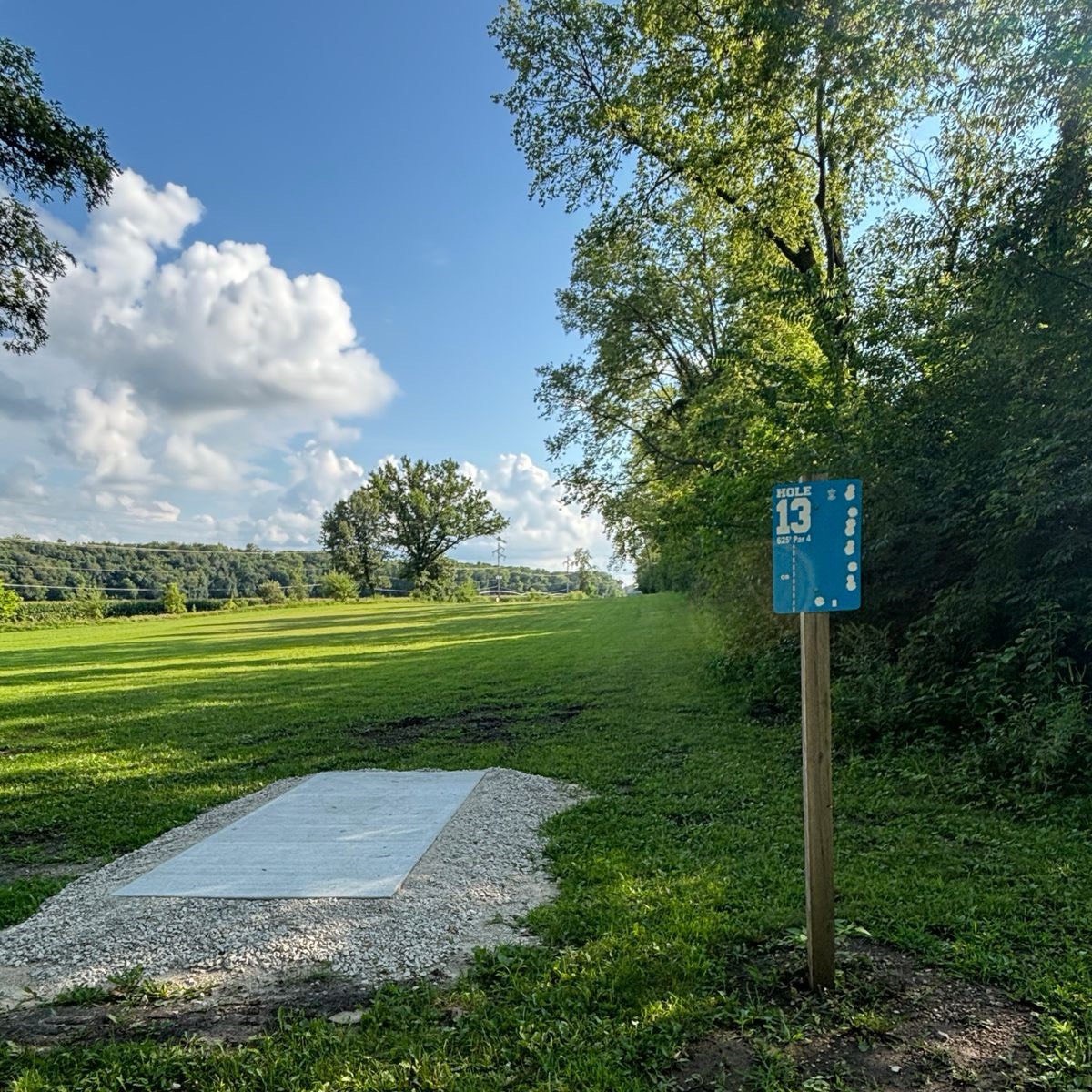 Cordova civic center disc golf course in Cordova, IL