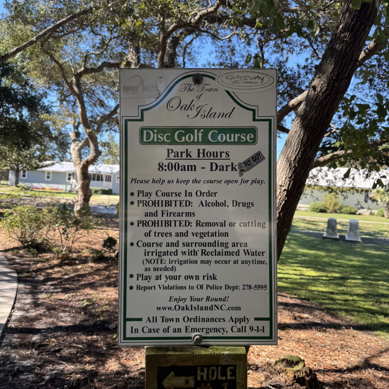 Bill Smith Park disc golf course in Southport, NC