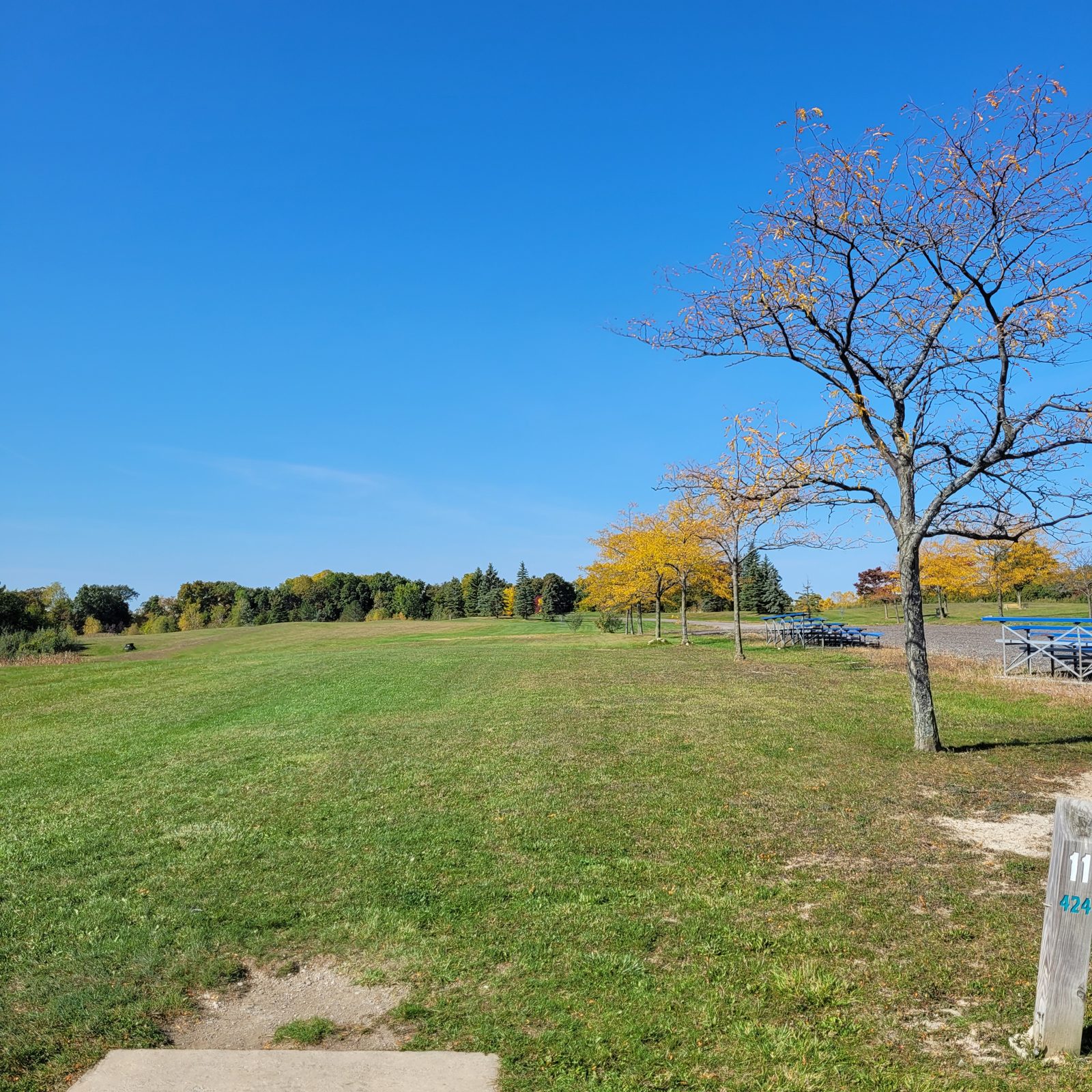 Lyons Den disc golf course in Lyon Charter Township, Michigan