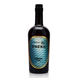 Image of the front of the bottle of the rum Tamosi Oheru SWR