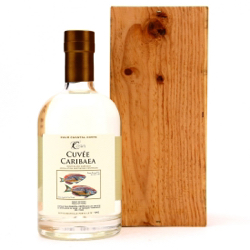 Image of the front of the bottle of the rum Cuvée Caribaea