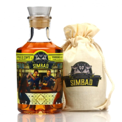 Image of the front of the bottle of the rum Simbad