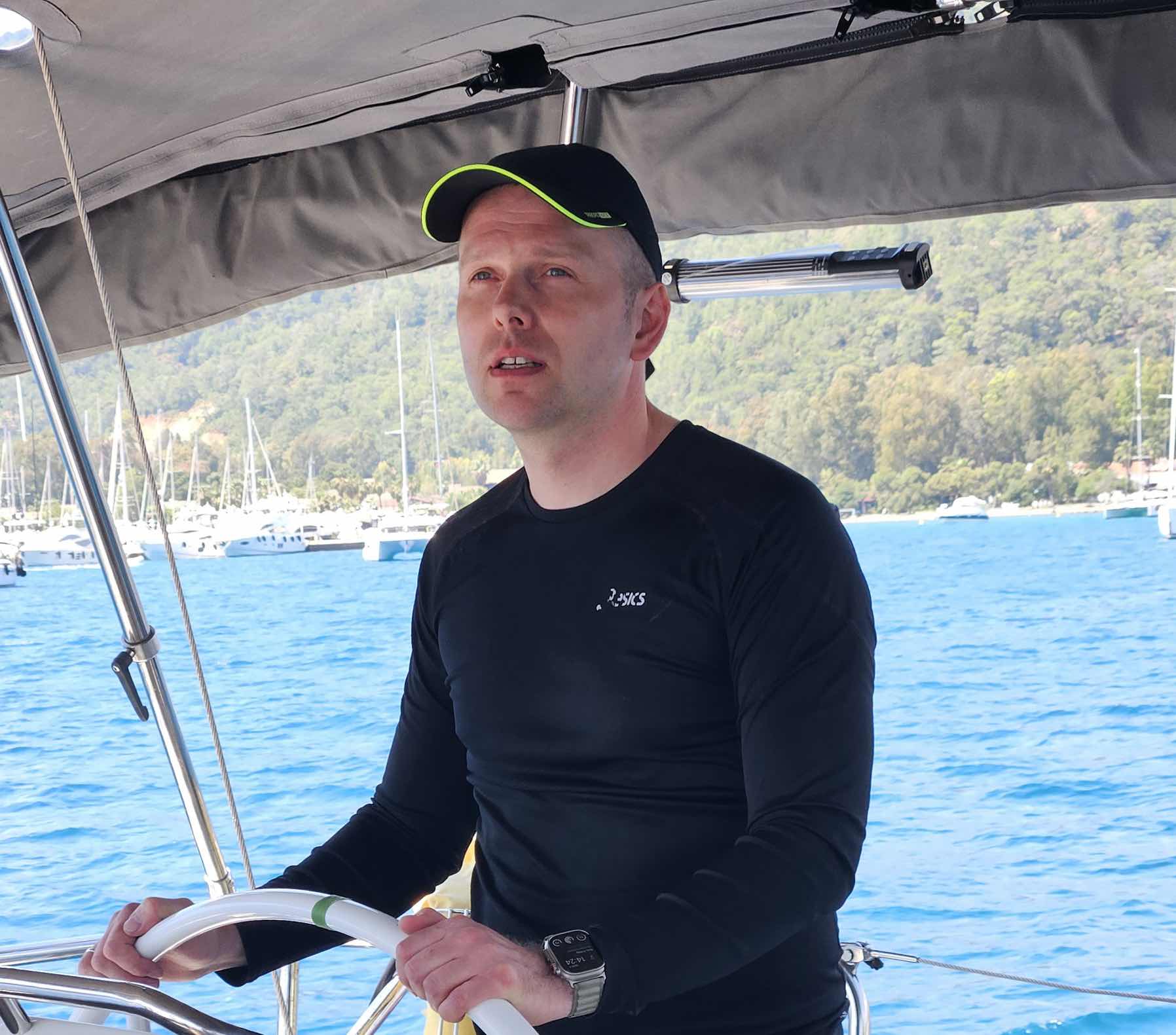 Artem Glotov