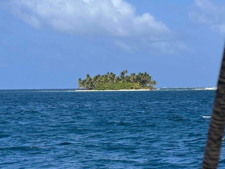 Voyage photo from Green Island to Isla Tigre