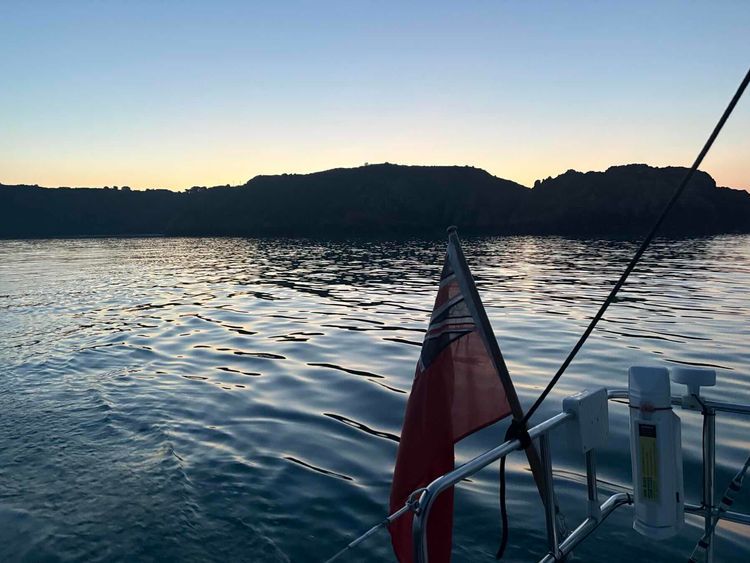 Voyage photo from Petit Port, Guernsey to St Quai, France