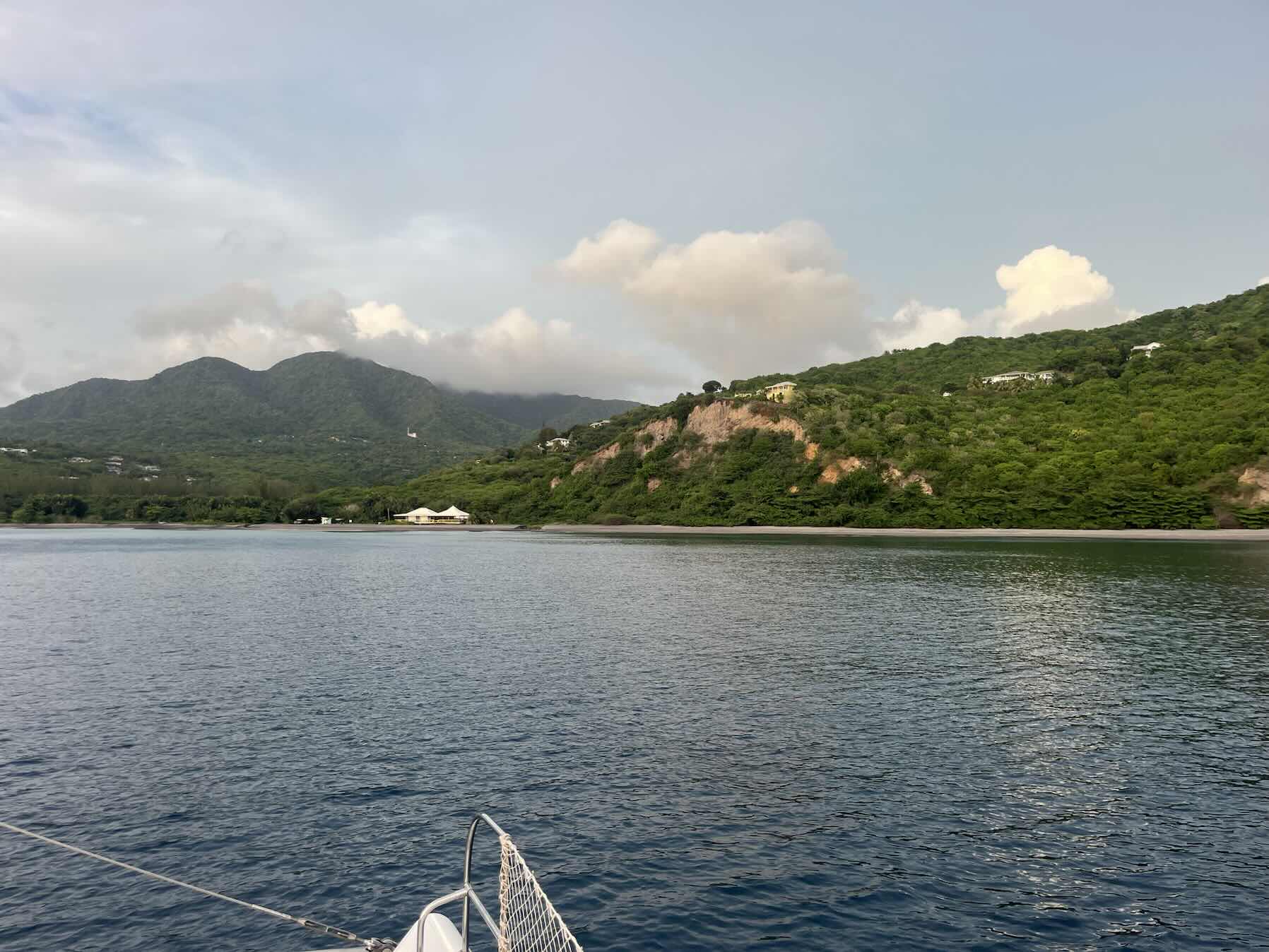 Les Saintes Montserrat _4212CBBD-9DB8-439C-AF00-1AF81EC02441