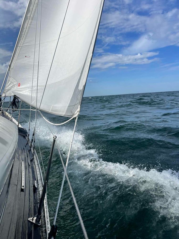 Voyage photo from Aurora Delivery. Passage 3