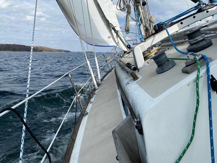 Voyage photo from Helmsman’s Holiday