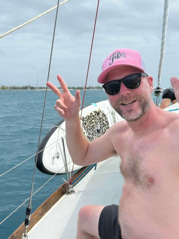 Voyage photo from Green to Swimming Pool, San Blas