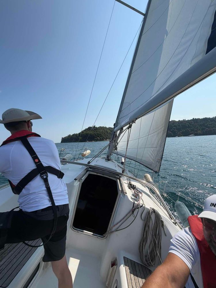 Voyage photo from Sail training session