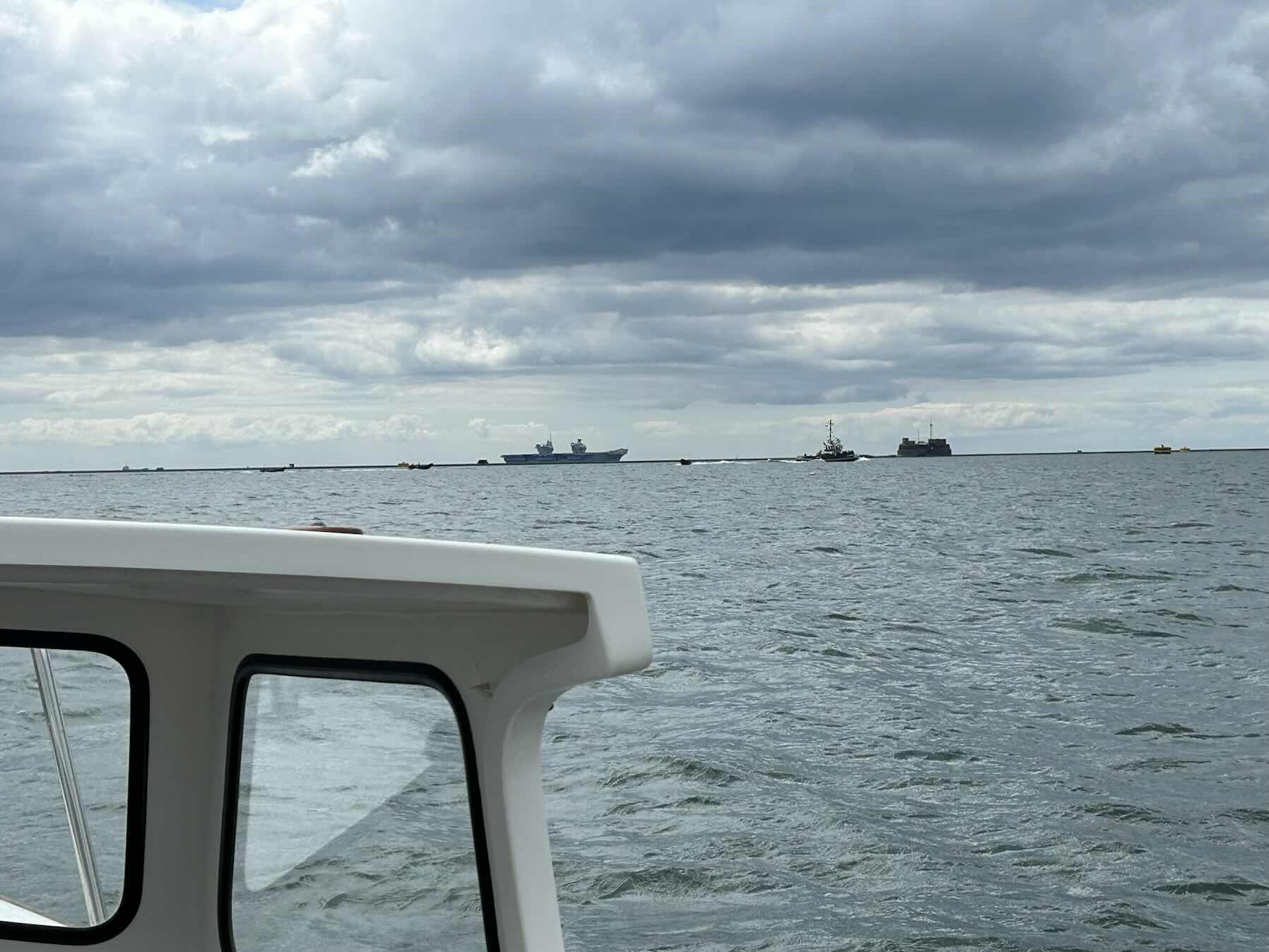 Warship ahoy!_B46415C5-A203-4949-A6CB-8371764AD227