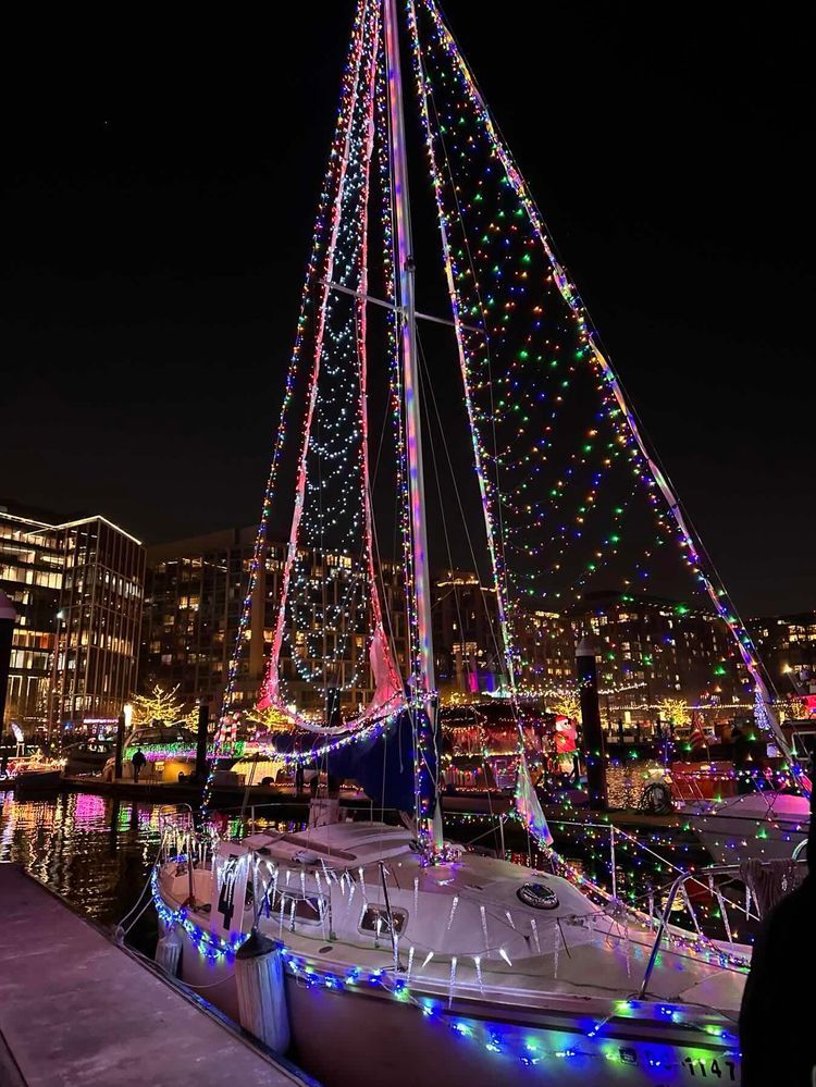 Voyage photo from Holiday lights parade Alexandria & DC Wharf 2025