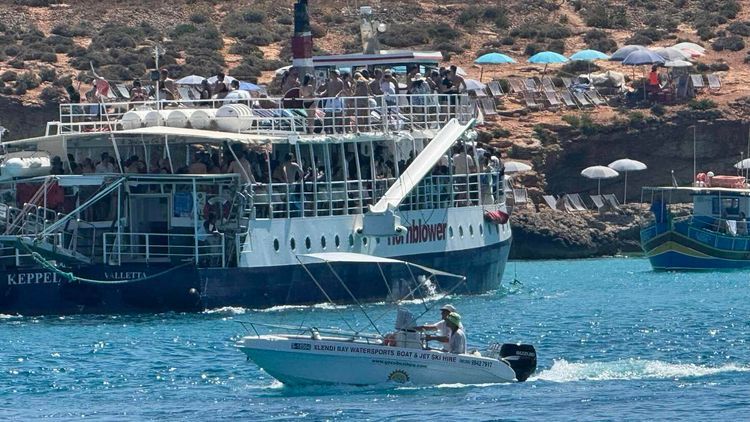 Voyage photo from Blue Lagoon - Valletta.