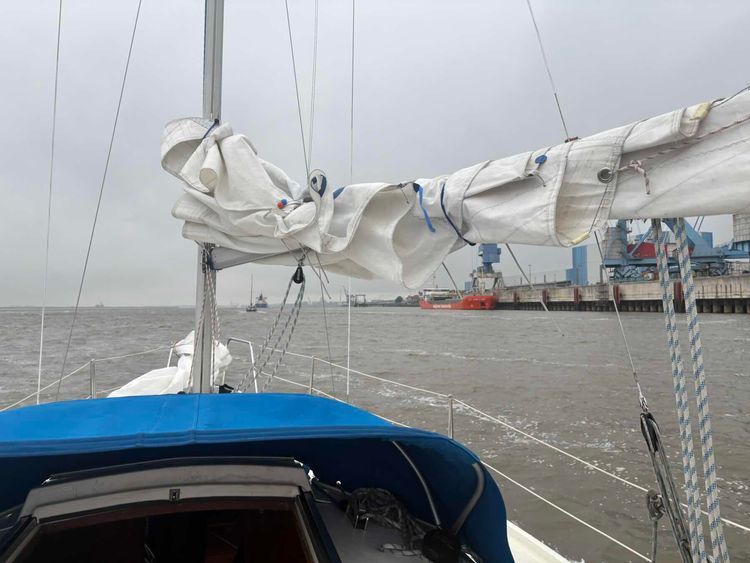 Voyage photo from Leg10