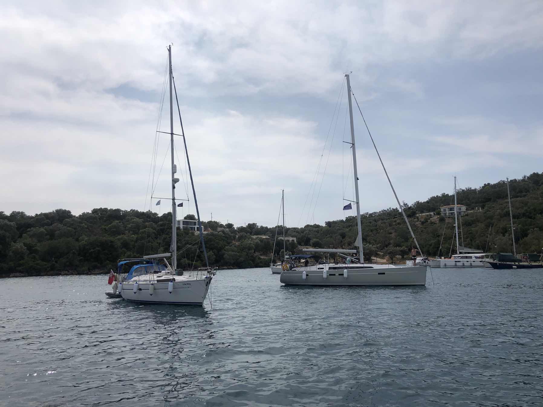 Running late, sails up ⛵️ _9676BE3E-32BF-495E-B3DB-437A52411DE7