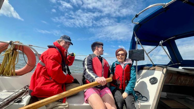Voyage photo from Easter Sunday Sail with Family I