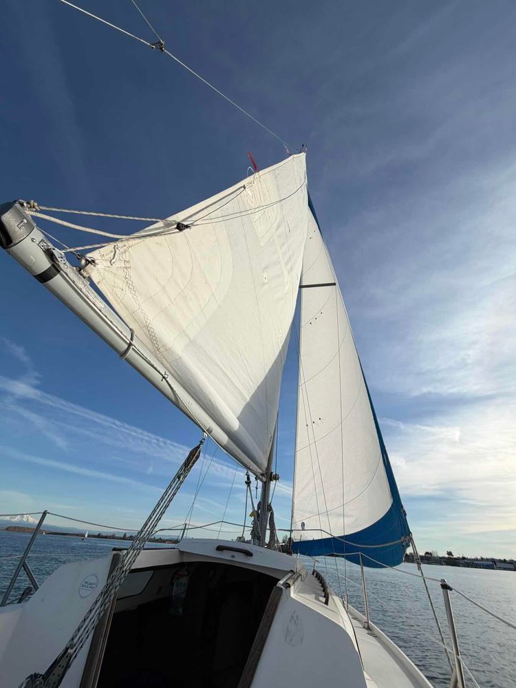 Voyage photo from Sunday east wind.