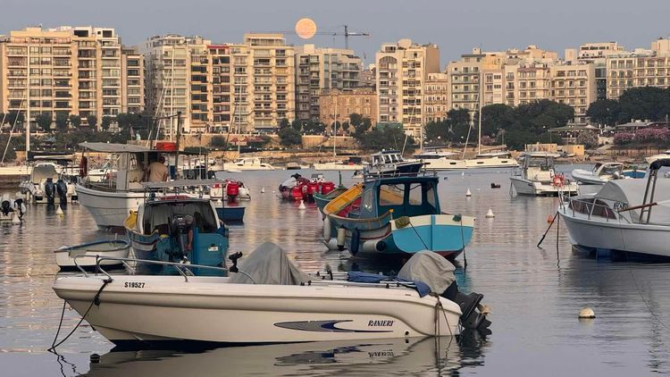 Voyage photo from Valletta - Marsaskala
