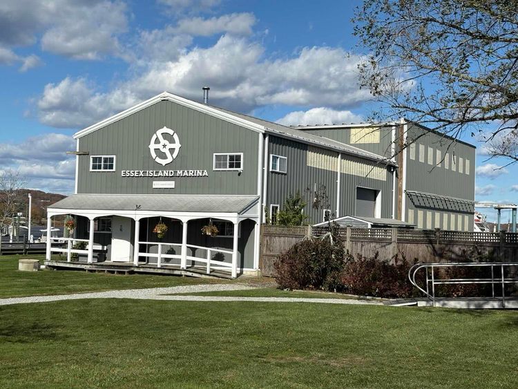 Voyage photo from delivery from Essex Connecticut to Hilton Head SC