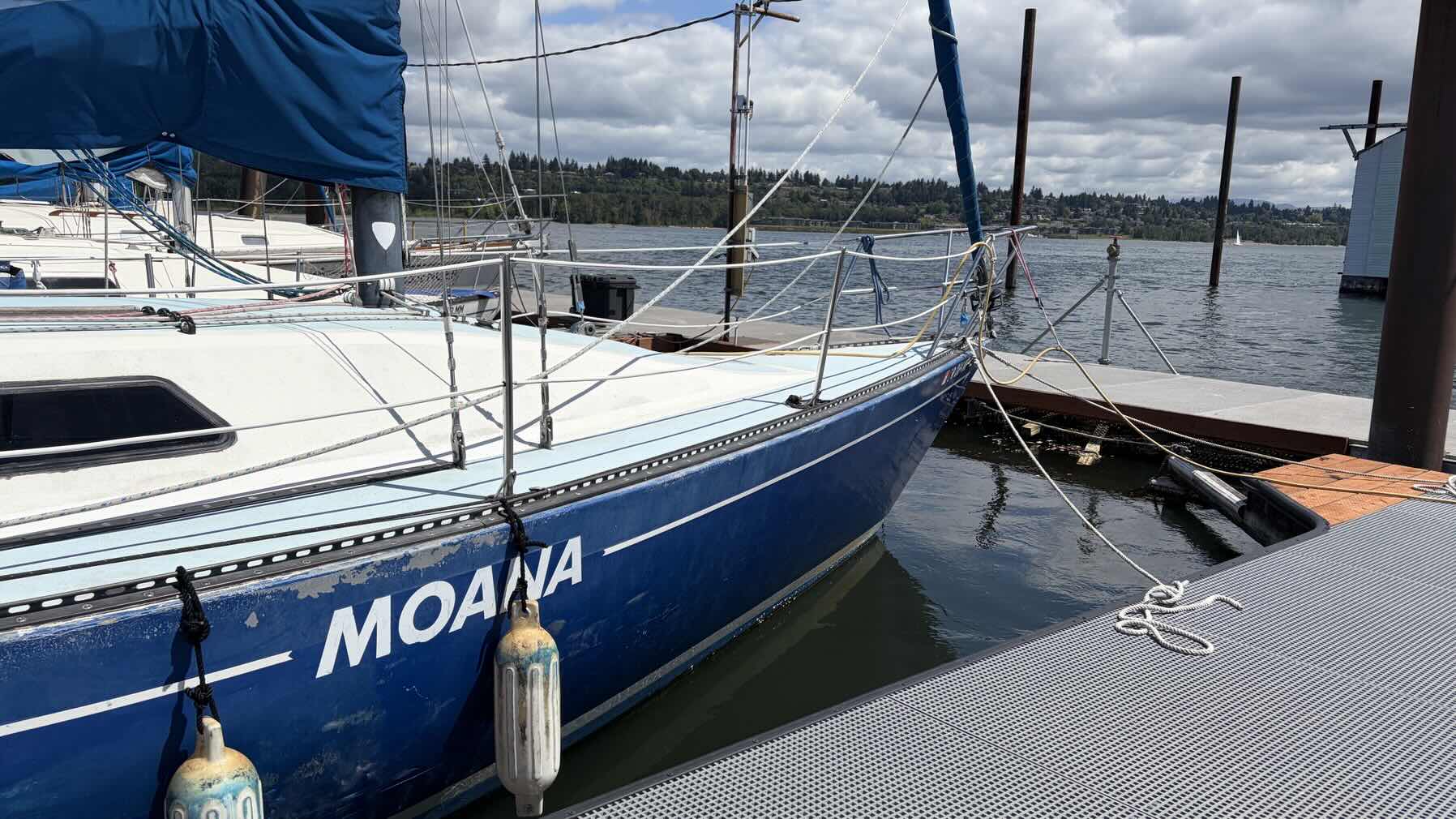 LOL + bonus sail!_DA096385-C627-4ECF-BE01-4A69DC6ACDD5