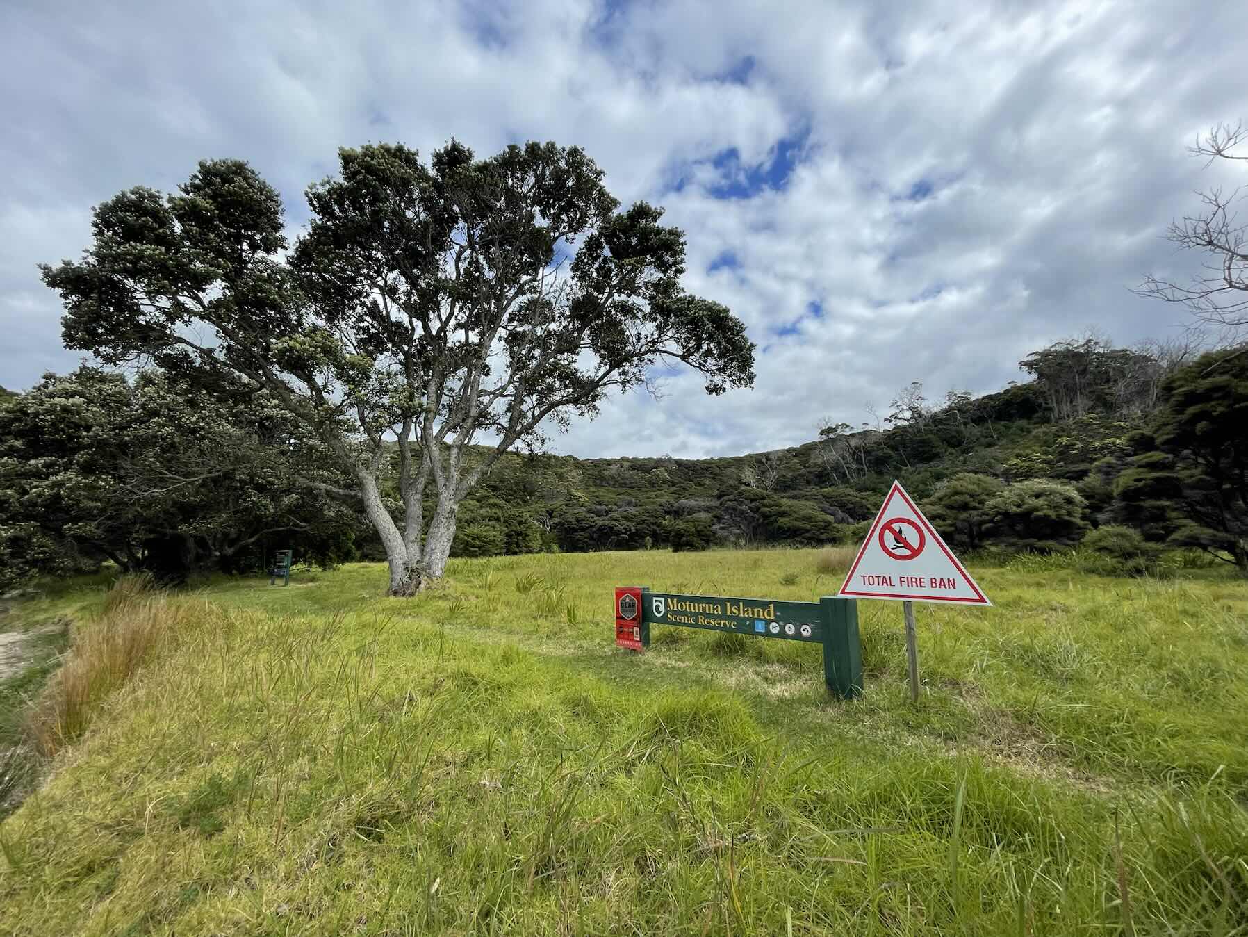 Day 1 Great Escape Self-Sail Opua to Otupoho Bay_696546BB-4689-481A-B8E5-9DD53267638D
