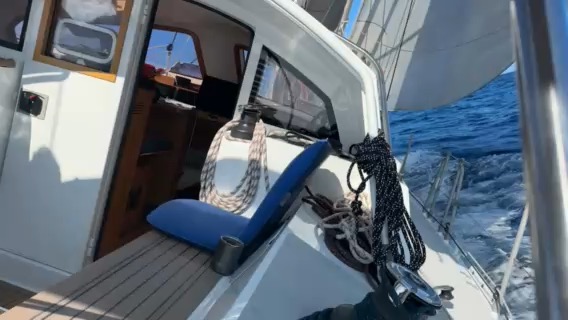 Delivery / Annapolis, Maryland - Horta, Portugal _A25C5F84-B019-4826-88F0-514DB9EDD81B