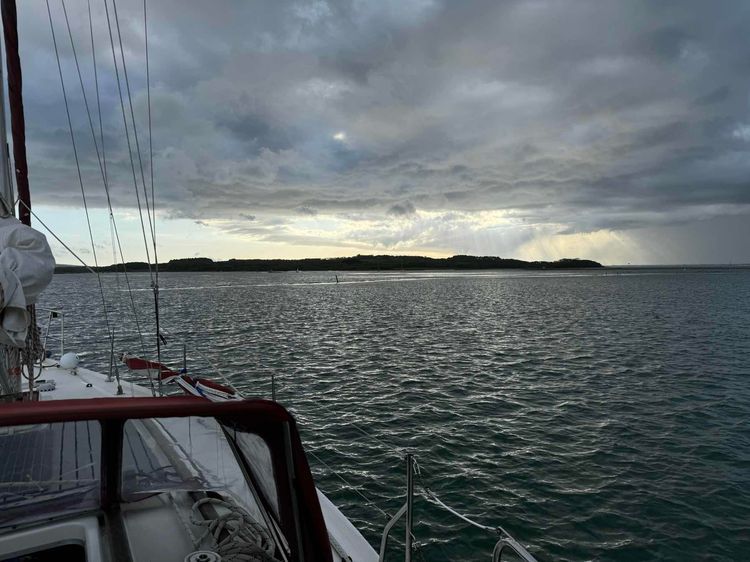Voyage photo from Sunny sail back to Pompey