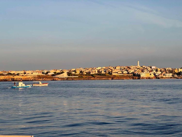 Voyage photo from Capo Passero to Comino (Malta)
