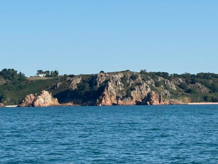 Voyage photo from St Helier Jersey to St Peter Port, Guernsey