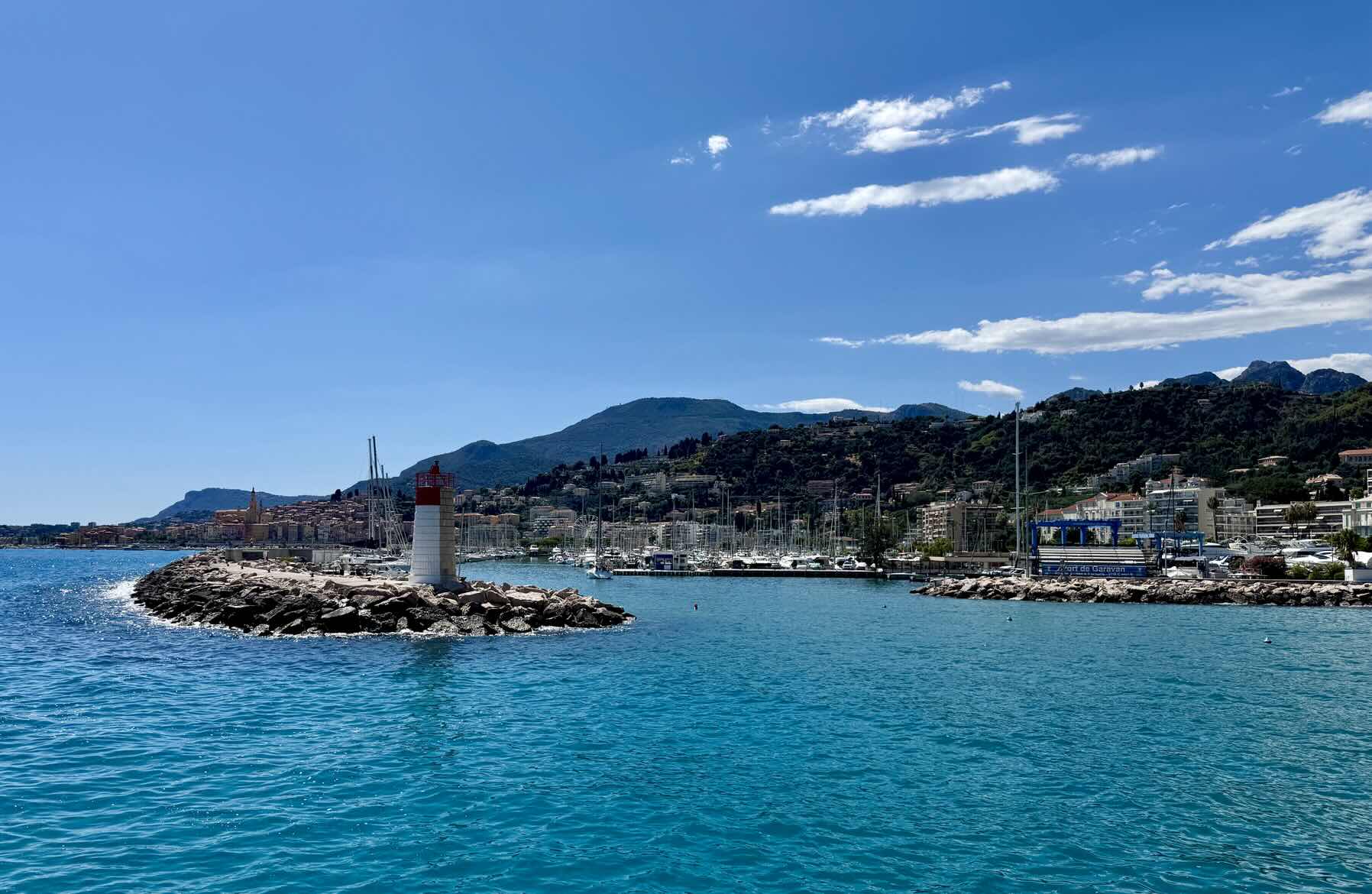 Quick squizz at Monaco_297B269C-9BC0-41D3-9CA4-46DF7BB16303