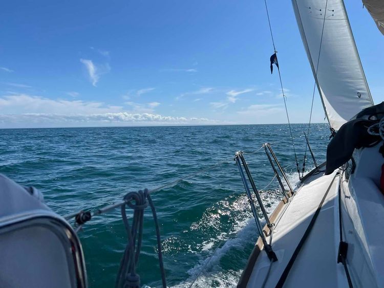 Voyage photo from Passage to St Peter Port - Ariadne