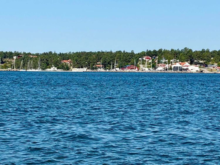 Voyage photo from Harstena Village