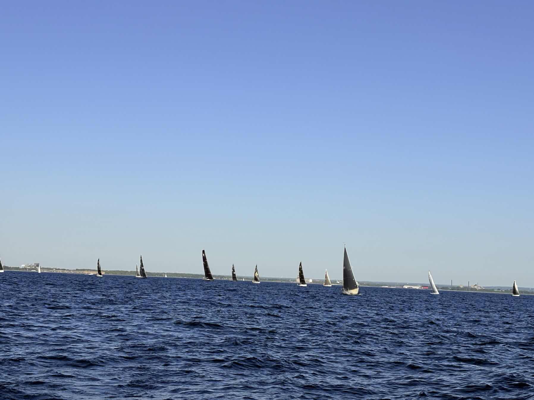 Wednesday Night Racing #2 Cool Water Series_415A6263-D070-4599-9F1F-8A07F67155F1