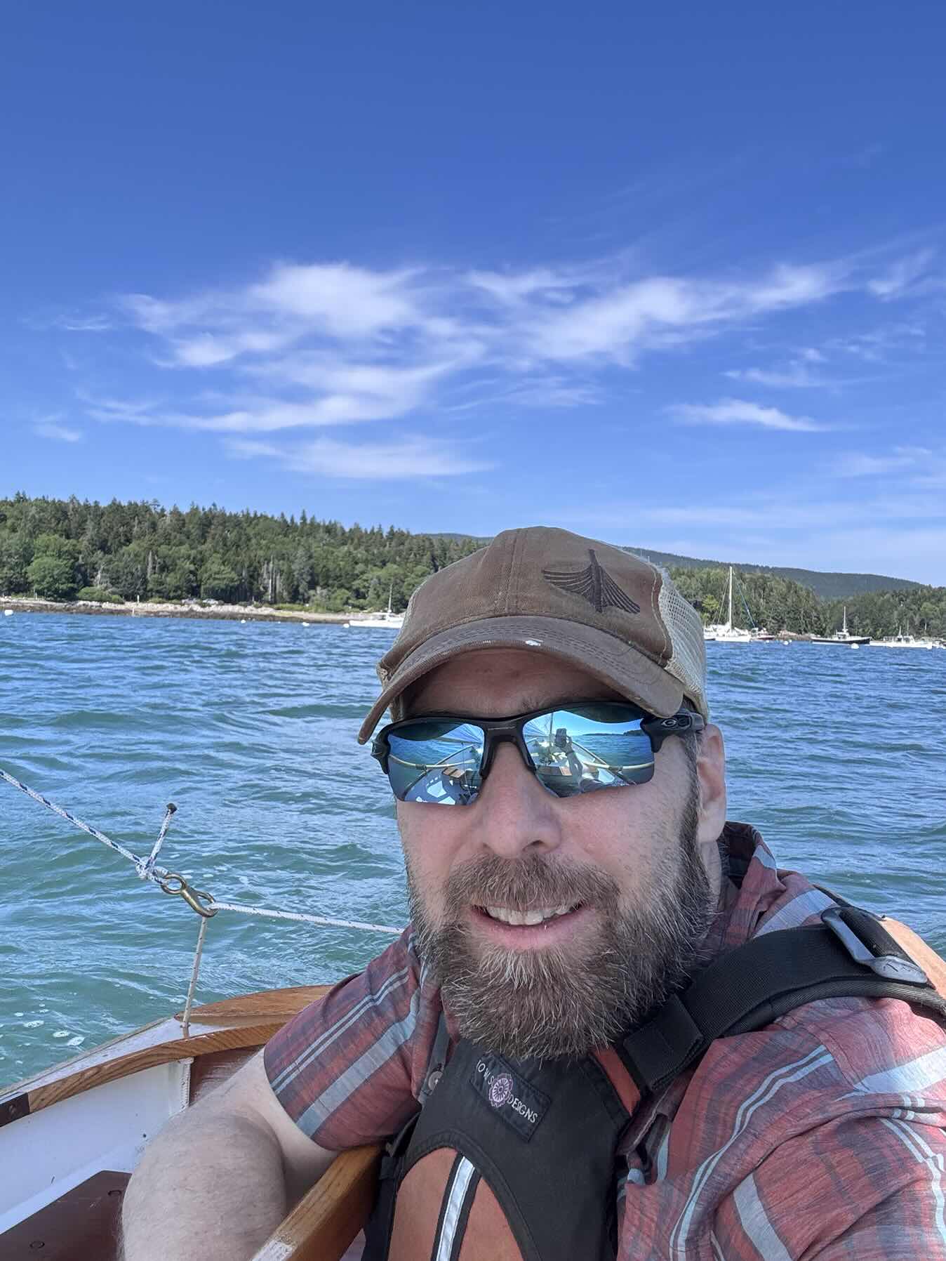 Two Girks in Seal Cove!_38D0FAB0-8E5B-4643-90DA-4CF14FE3022F