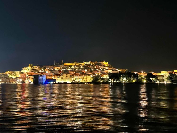 Voyage photo from Port Taverna > baie Portoferraio 