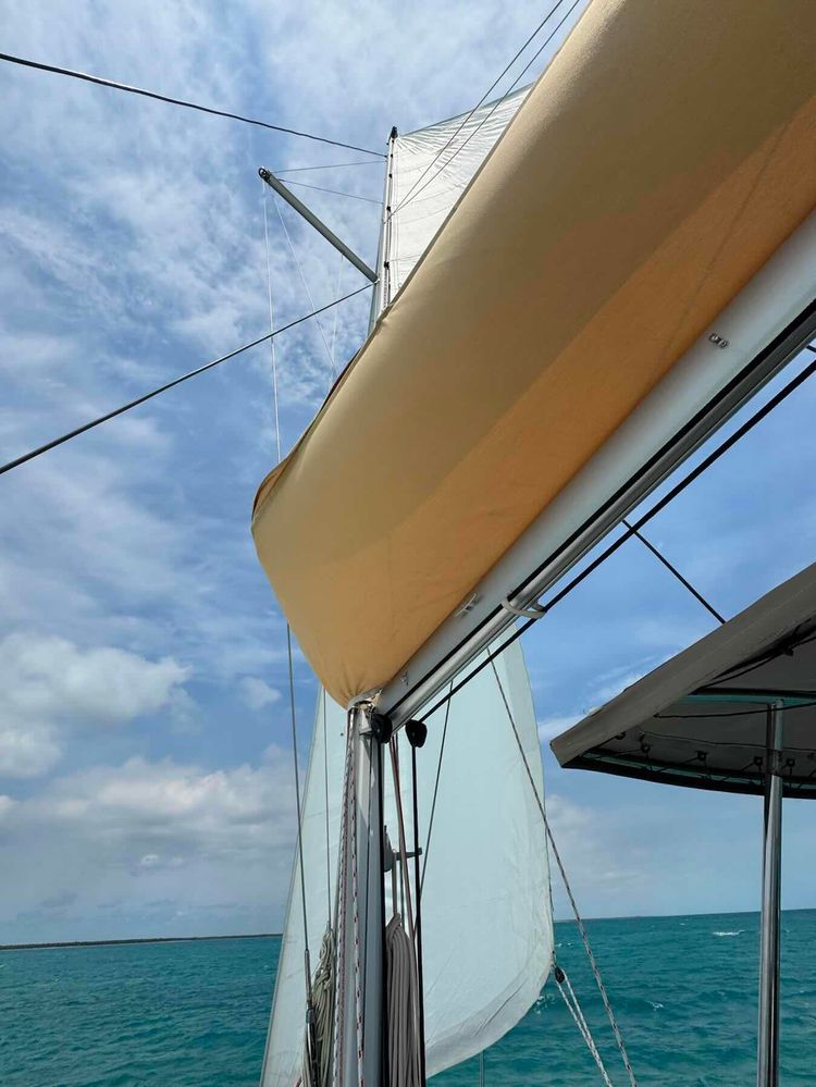 Voyage photo from Green Turtle Cay to Pensacola - full sail! 