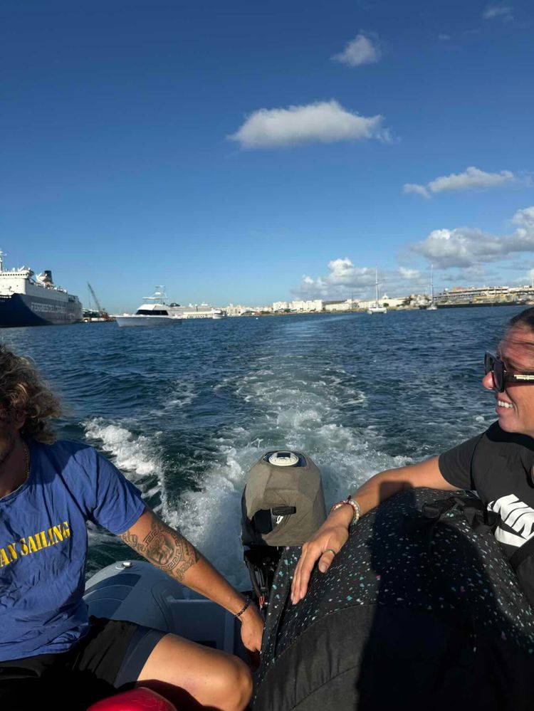 Voyage photo from Dinghy ride to do laundry