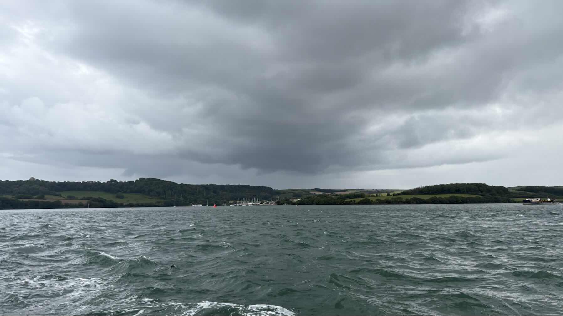 Up The Tamar._5B923E19-3D59-4C38-BE03-3A9085325AFA