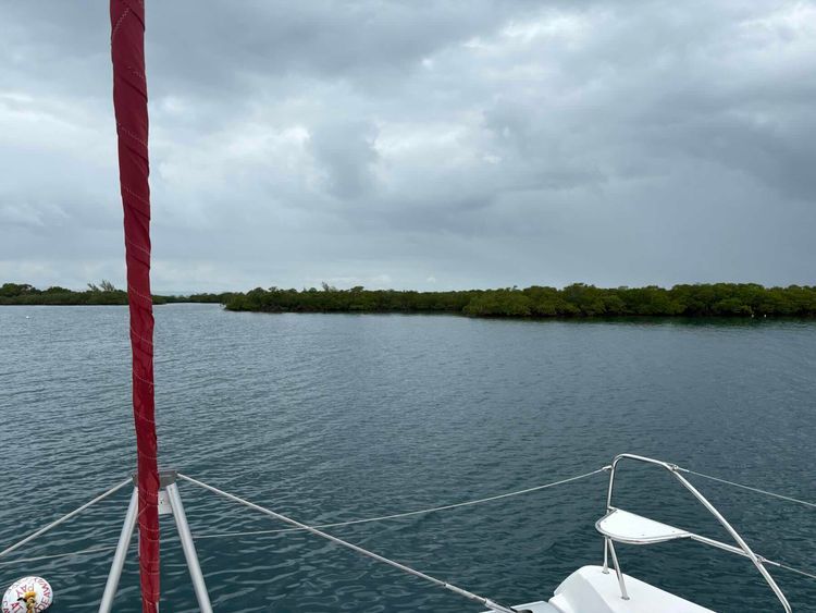 Voyage photo from Whipray to Hideaway Caye