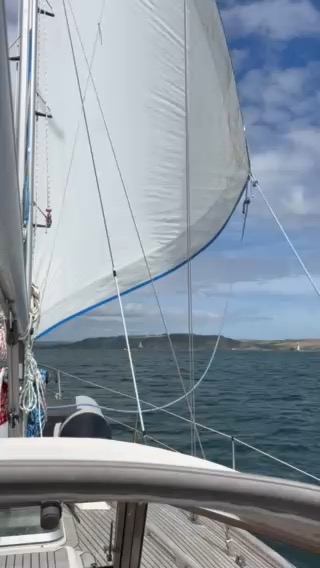 Sunday sailing_890D37C5-5228-4989-9DF6-09C56FD53BE9