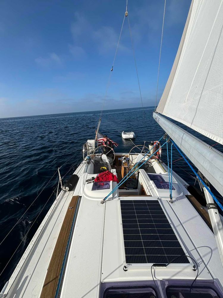 Voyage photo from Return from Catalina No. 42