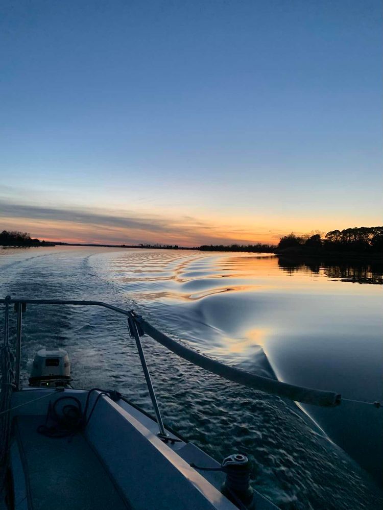 Voyage photo from Chili SAIL home why the fuck would you spell it like that Seri?