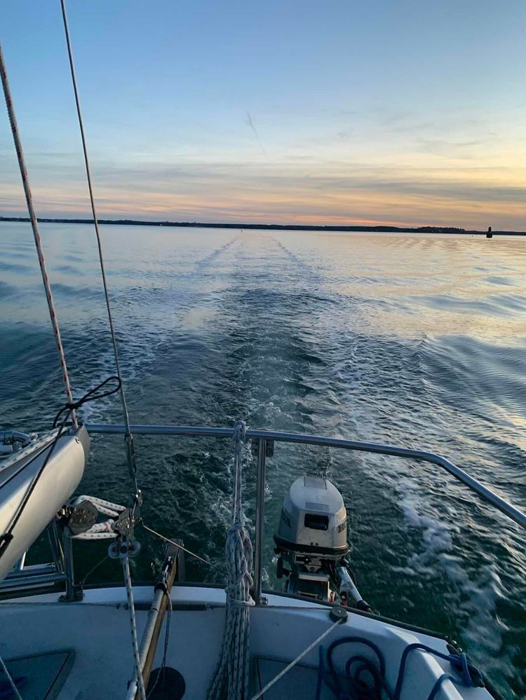 Voyage photo from Chili SAIL home why the fuck would you spell it like that Seri?