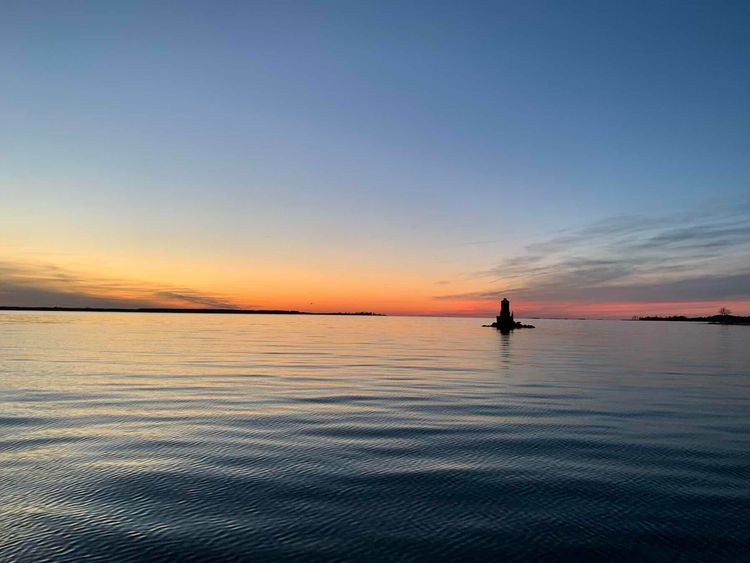 Voyage photo from Chili SAIL home why the fuck would you spell it like that Seri?