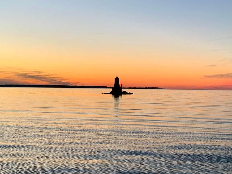 Voyage photo from Chili SAIL home why the fuck would you spell it like that Seri?