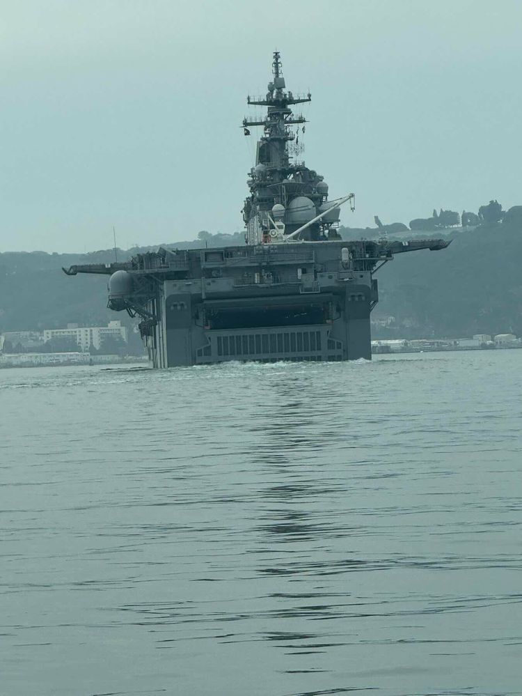 Voyage photo from Emb1 with JJ on 648